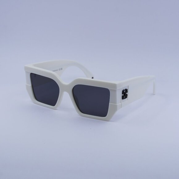 Off-White OERI148 DOVER 0107 Sunglasses White Square Frame, Dark Grey Lenses - Picture 1 of 9
